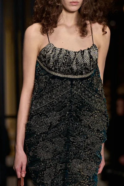 Look 58